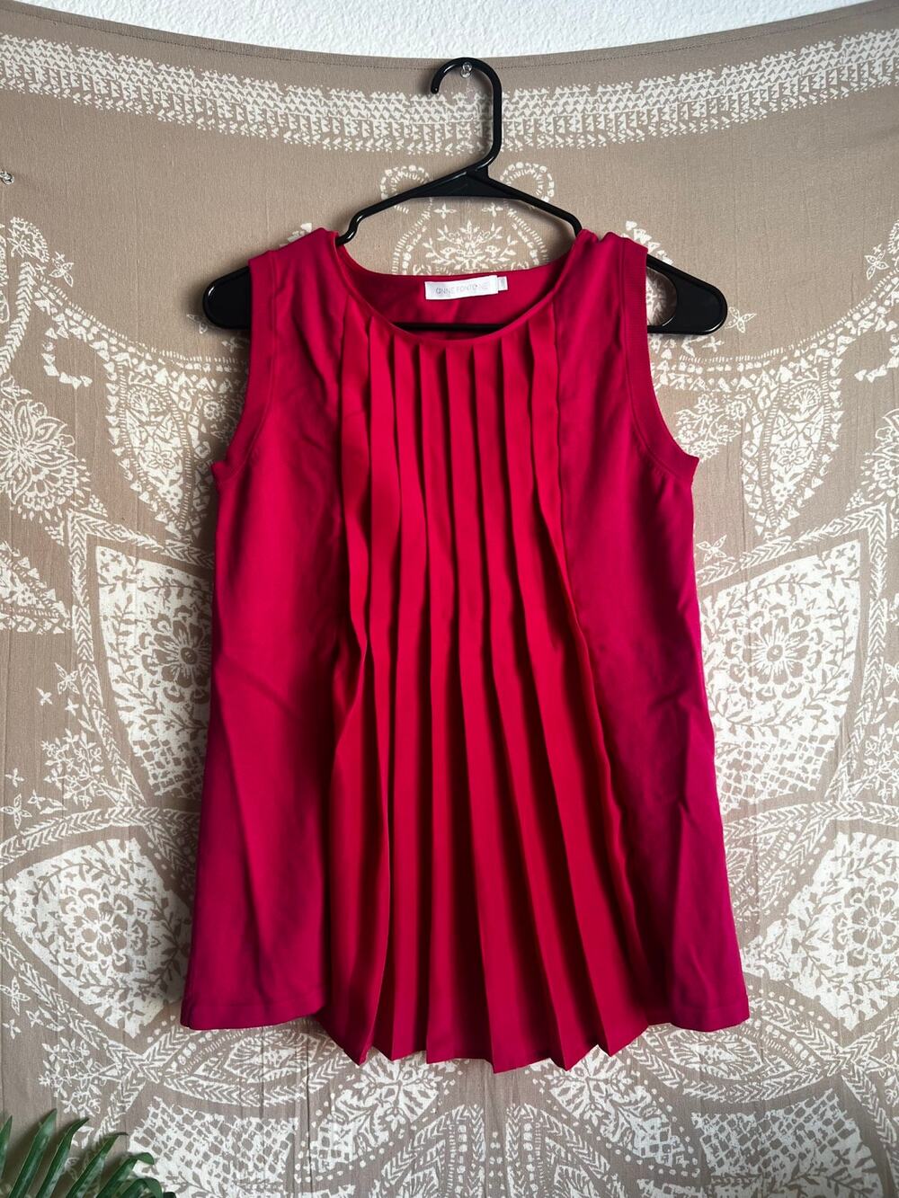 Anne Fontaine Sleeveless Knife-Pleat Front Blouse Fuchsia Pink
